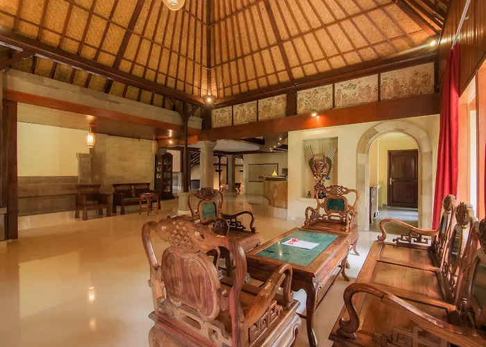 Hotel Champlung Sari And